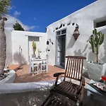 公寓 Casita Aloe In By Interhome