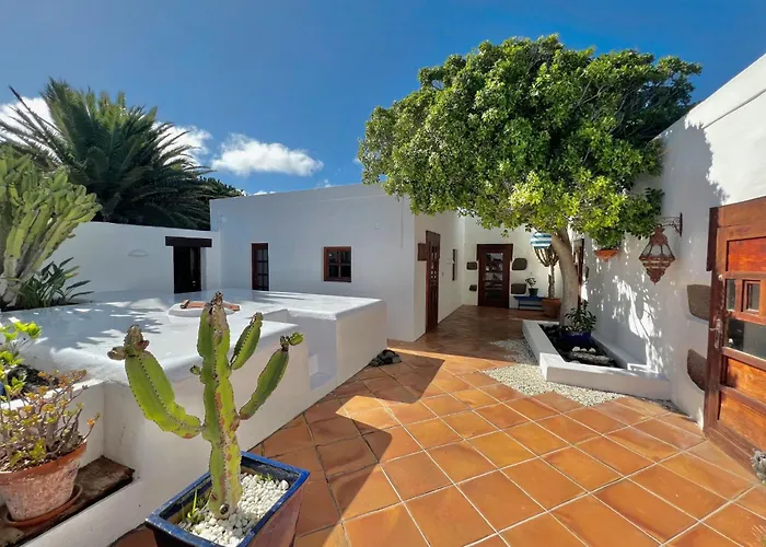 아파트 Casita Aloe In By Interhome *