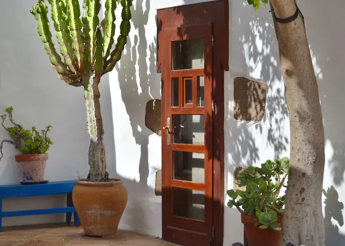 Casita Aloe In By Interhome Uga