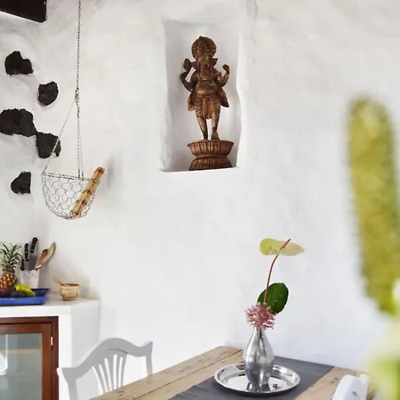 Casita Aloe In By Interhome Apartment Uga